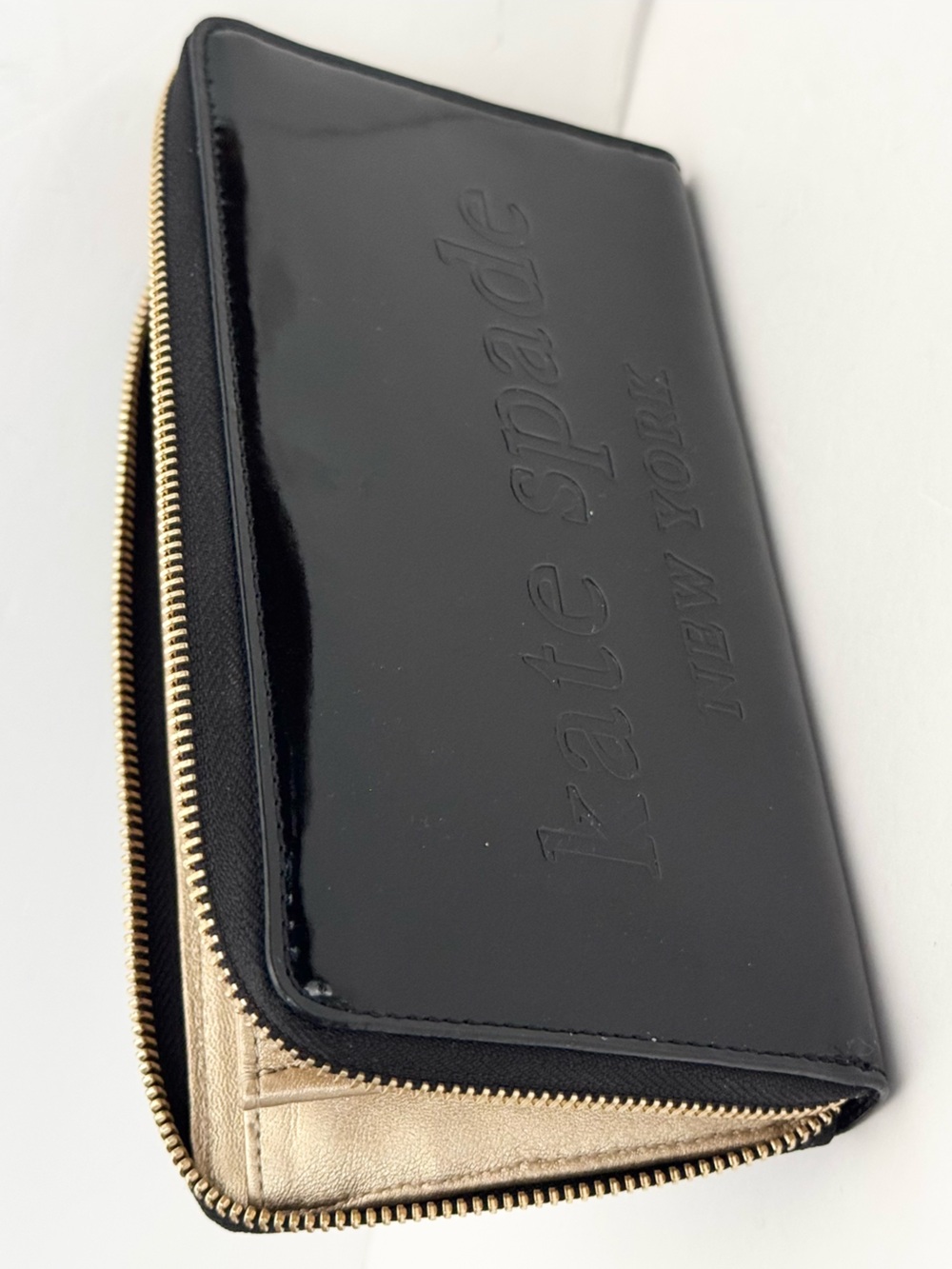 kate spade Chrissy Black Patent Wallet PWRU1184 - Picture 5 of 16